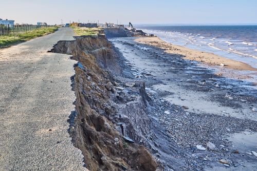 État des risques : le Cerema publie des études et cartes sur l’érosion côtière en avril 2024